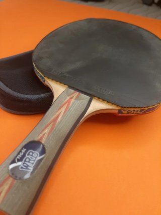 Pala de ping pong Stiga Effect con funda