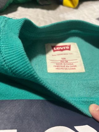 Sudadera Levi's verde logo grande