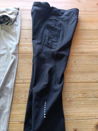 2 Mallas Talla S (1 Estampada reversible,1 Negra)