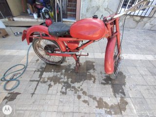 Moto Guzzi Hispania Roja
