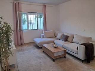 Casa adosada en alquiler en Los Naranjos - Las Brisas en Marbella