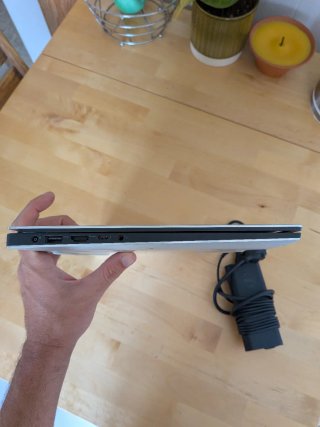 Dell XPS 15 9570 i7-8750H 16GB RAM 1TB+NVIDIA GTX!