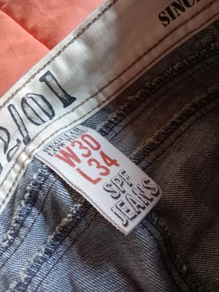 Pantalón vaquero Springfield.