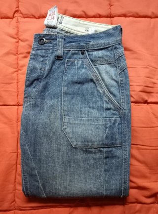 Pantalón vaquero Springfield.