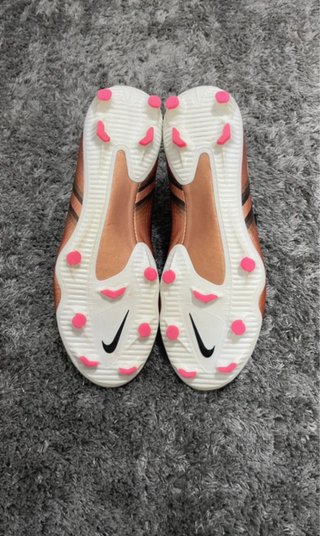 Botas de tacos Nike Phantom GT2