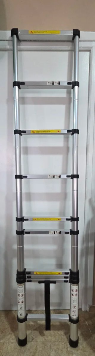 Escalera telescópica 2.6M