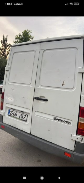 Mercedes-Benz Sprinter 2000