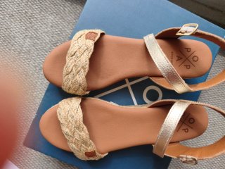 Sandalias Popa Beige y Doradas