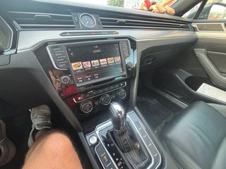 Volkswagen Passat 1.8 tsi dsg sport