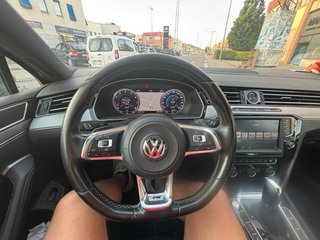 Volkswagen Passat 1.8 tsi dsg sport