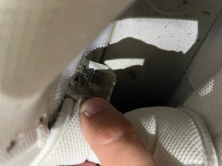 Zapatillas Nike Blancas y Rojas