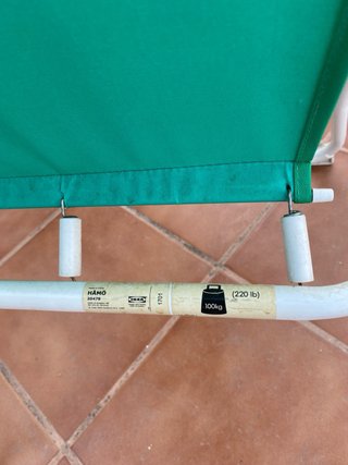Poltrona pieghevole Ikea verde e bianco