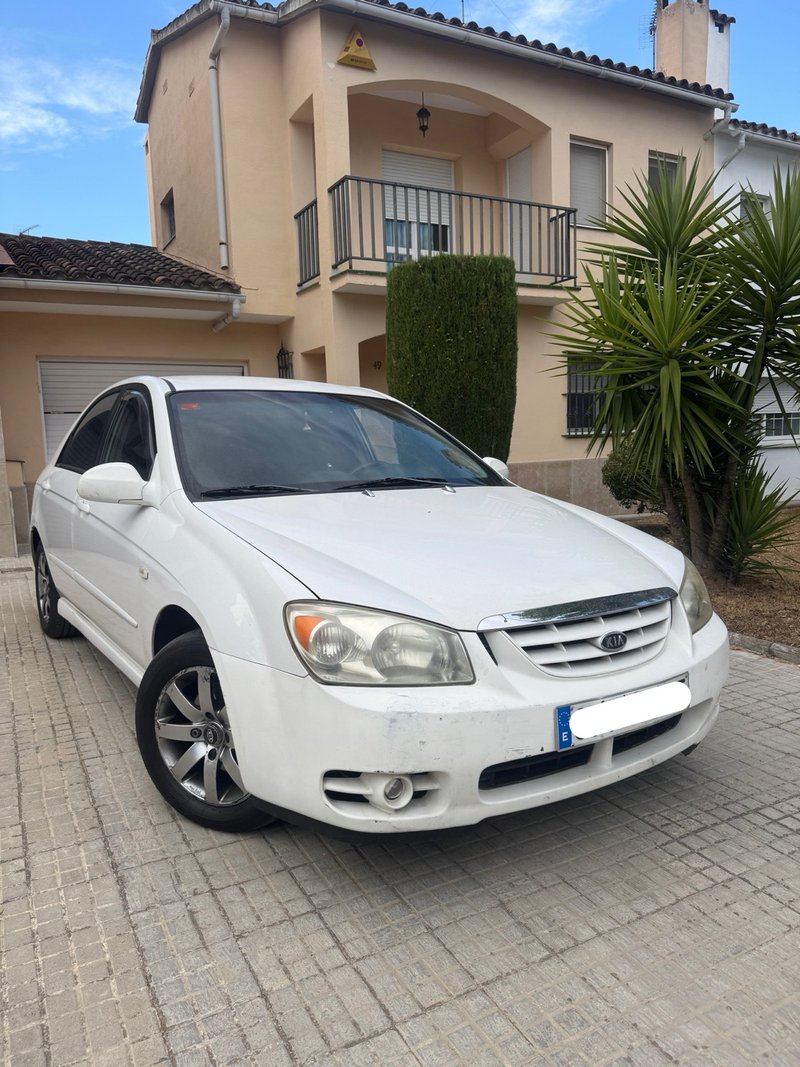 kia cerato 2004 - foto 1