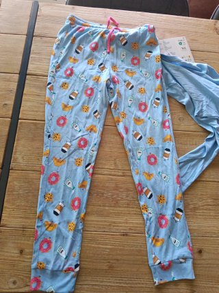 Pijama niña L&D 134/140 donuts