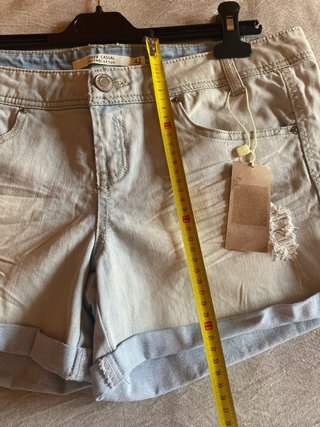 Pantalones cortos vaqueros Sfera talla 42