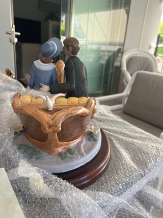 Figura italiana madera y porcelana