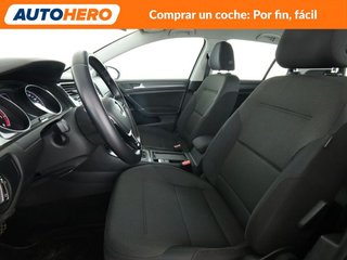Volkswagen Golf 1.0 TSI Advance