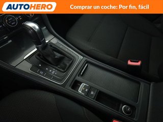 Volkswagen Golf 1.0 TSI Advance