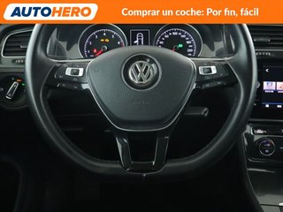 Volkswagen Golf 1.0 TSI Advance