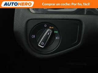 Volkswagen Golf 1.0 TSI Advance