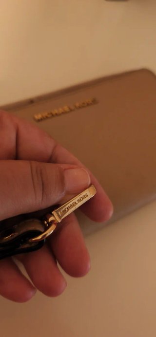 Cartera Michael Kors Beige
