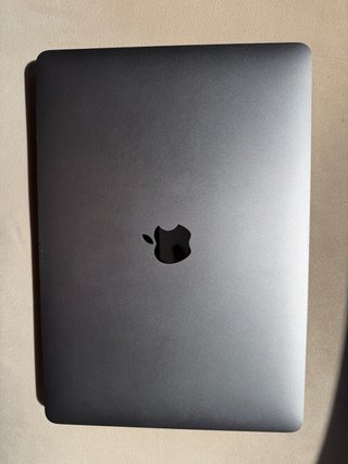 MacBook Air M1 Space Gray