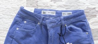 Pantalon de pana recto de tiro alto