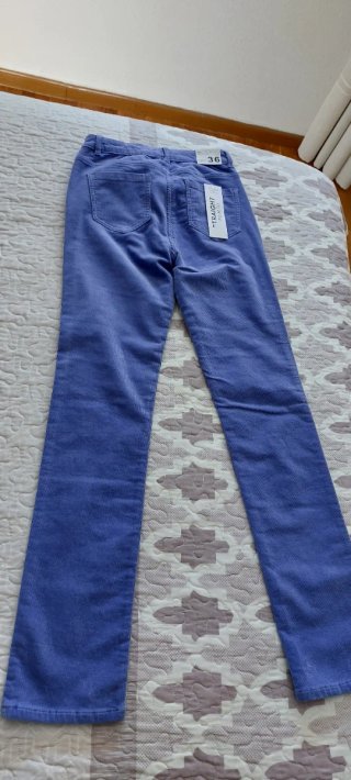 Pantalon de pana recto de tiro alto