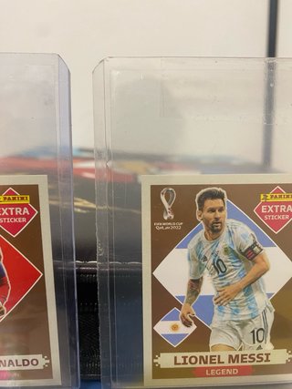 Extra sticker MESSI Y CRISTIANO Qatar 2022