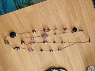 Collana vintage con pietre colorate