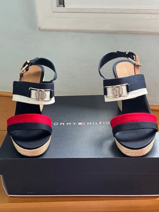 Sandalias cuña Tommy Hilfiger Talla 39
