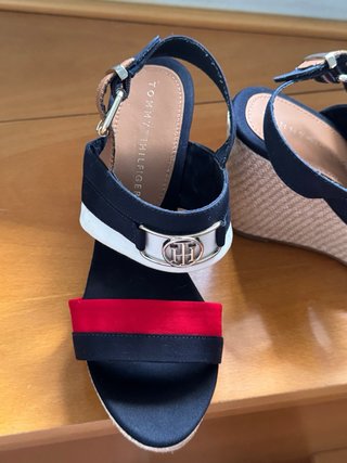 Sandalias cuña Tommy Hilfiger Talla 39