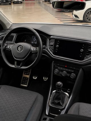 Volkswagen T-Roc 2019