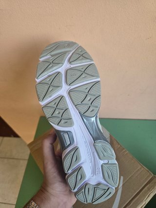 Scarpe Asics GEL-NYC Grigio/Bianco Tg 45 Nuove