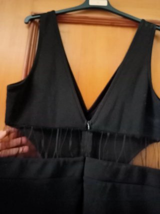 Mono negro talla L con detalles