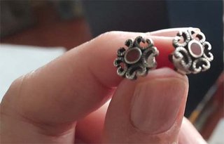 Anillo y pendientes de plata y coral