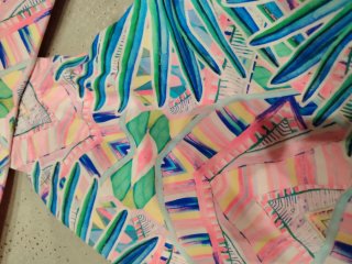 Trikini multicolor con estampado geométrico