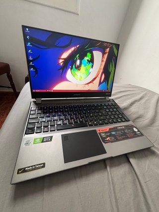 Aorus 15G RTX 2070 240Hz Teclado Mecánico