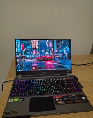 Aorus 15G RTX 2070 240Hz Teclado Mecánico