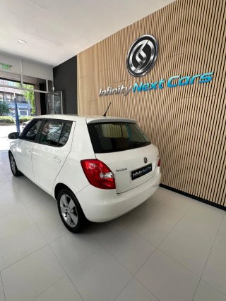 Skoda Fabia 1.2 gasolina etiqueta C 2013