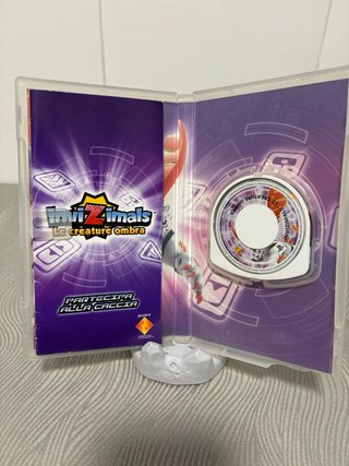 Invizimals: La Criatura Sombra (PSP)