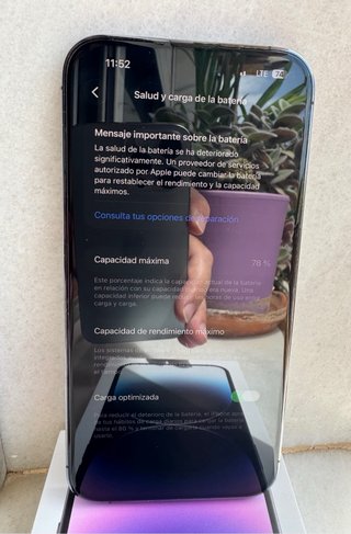 iPhone 14 Pro Max Morado