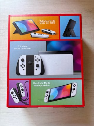 Nintendo Switch OLED Bianco e Nero