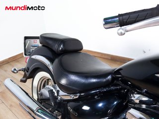 SUZUKI INTRUDER C 800
