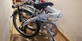 Bicicletas plegables Dahon Eco C6 y C7 y cascos