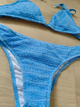 Bikini azul texturizado