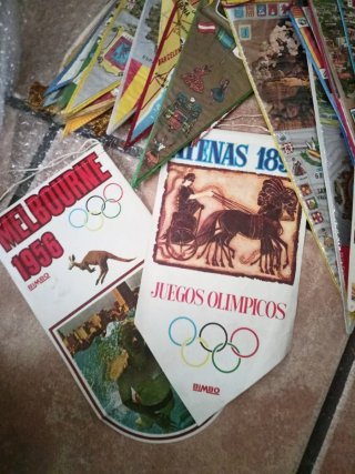 129 Banderines Antiguos del Mundo