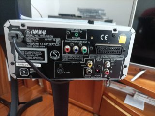 ReproductorCD/ DVD Yamaha DVD-E600 Plata