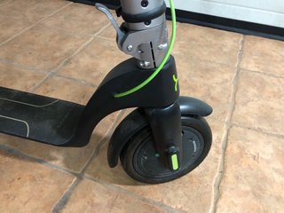 Patinete eléctrico Cecotec modelo bongo serie A