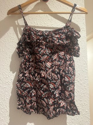 Camiseta tirantes estampado hojas